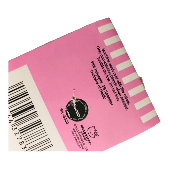 2 pairs Hello‎ Kitty low cut white no show socks new - Picture 3 of 8